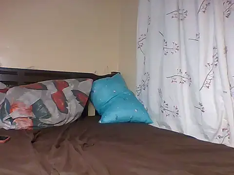 Snapshot of Pink_pussy_- chatting on 12.21.25 Pink pussy - online show from 12.21.25