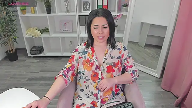 EmaBrownie online show from 02.02.25