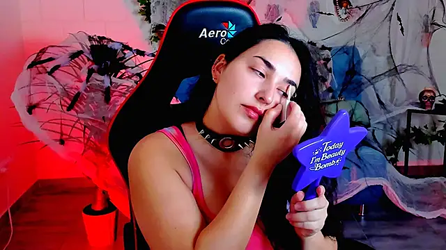 CeceliaJohnson online show from 10.29.25