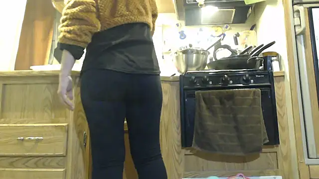 Snapshot of sexyinpantyhose chatting on 02.08.25 sexyinpantyhose online show from 02.08.25