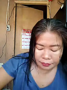 lickmepussy21 online show from 04.10.26