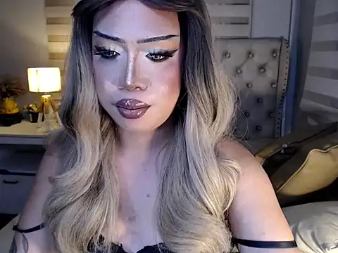 RebecaNextToYou online show from 05.07.26