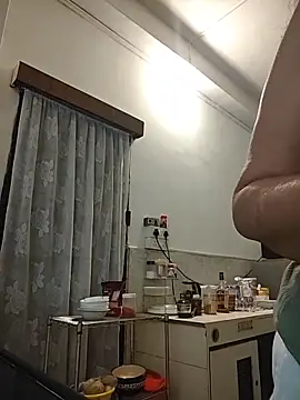 Susannemilf online show from 04.09.26