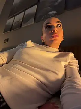 Bad Giorgia online show from 04.13.26