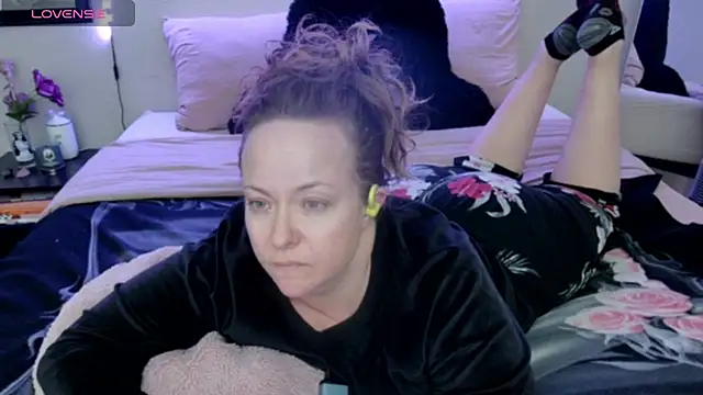 julimonroe online show from 03.02.25