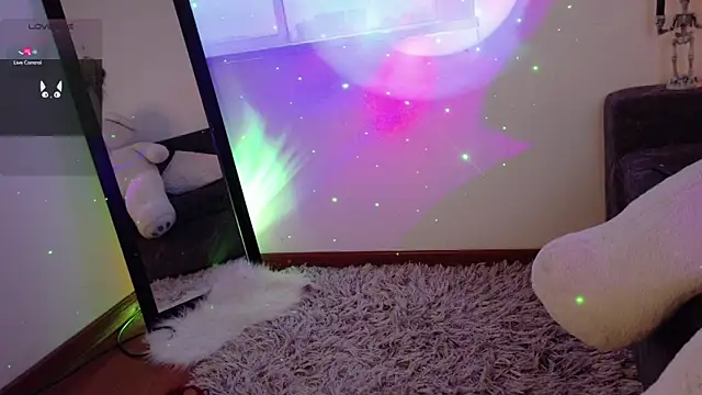 Lia Tinez online show from 10.11.25