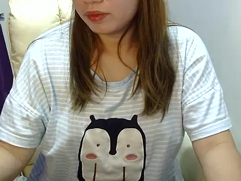    zurIII09  online show from 10.22.25