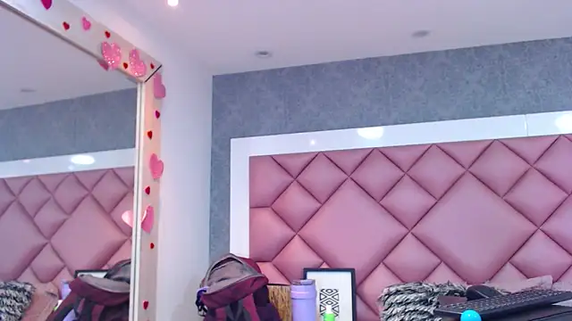 DanielaDuff online show from 03.21.26