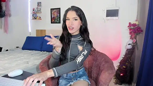 Snapshot of EnchantressFuckXxx chatting on 02.12.25 EnchantressFuckXxx online show from 02.12.25