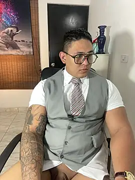 Snapshot of Colton_Massif chatting on 03.18.25 Colton Massif online show from 03.18.25