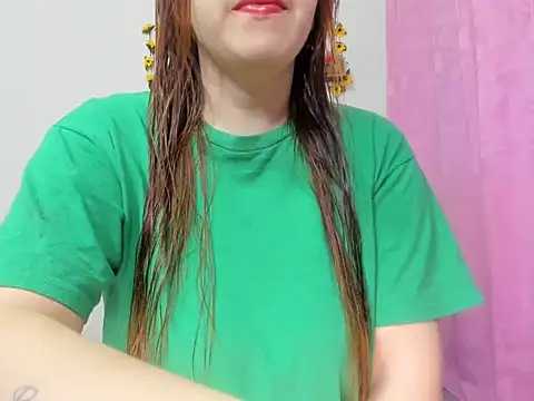 lorenitabella online show from 09.18.25