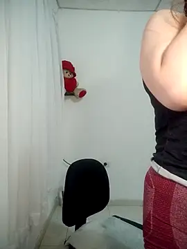 lorenitabella online show from 03.18.26