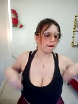 lorenitabella online show from 03.30.26