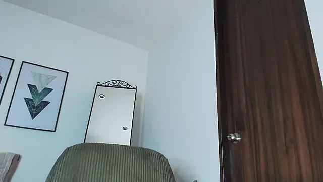 carminaurmommy online show from 02.17.26