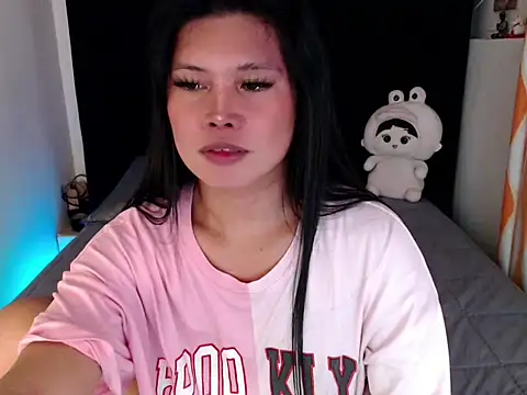 Angelic Fuckerxxx online show from 10.27.25