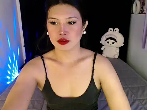 Snapshot of Angelic_Fuckerxxx chatting on 04.13.26 Angelic Fuckerxxx online show from 04.13.26
