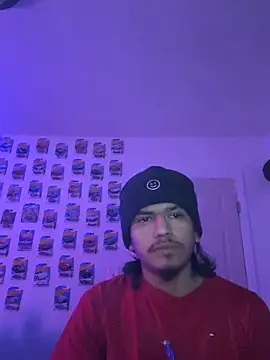 Snapshot of RolandoAmbrocio chatting on 03.18.26 RolandoAmbrocio online show from 03.18.26