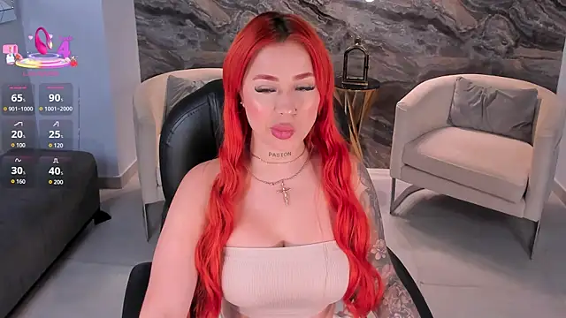 Snapshot of MadelineFox chatting on 04.16.26 MadelineFox online show from 04.16.26