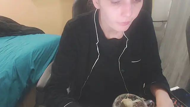 Laco-cO online show from 12.03.25