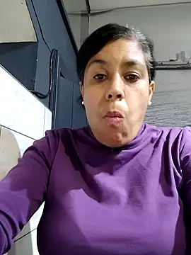 Molly newman6 online show from 10.16.25