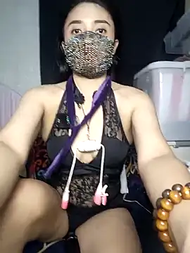  Shimmerlyn  online show from 03.24.26