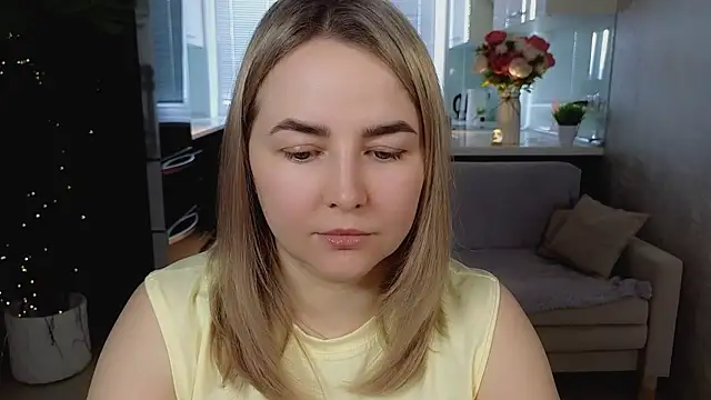 Snapshot of Mira_Mermayd chatting on 04.23.26 Mira Mermayd online show from 04.23.26