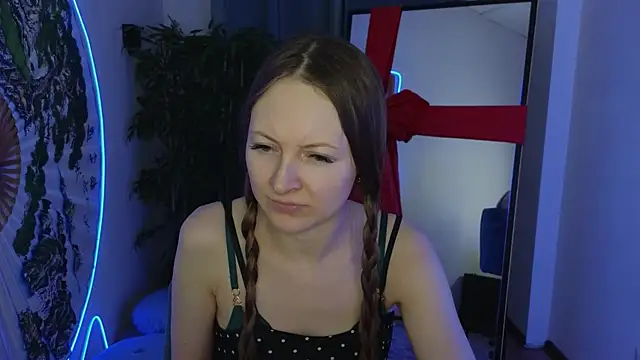 freya nilsson online show from 01.03.25