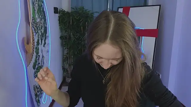 freya nilsson online show from 01.25.25