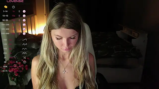 AngelMiaM online show from 01.25.25