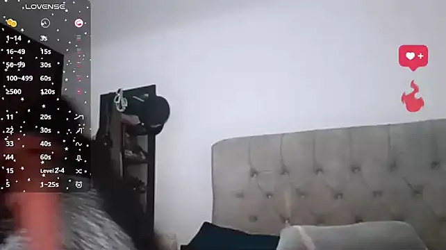 emily rosse09 online show from 11.07.25