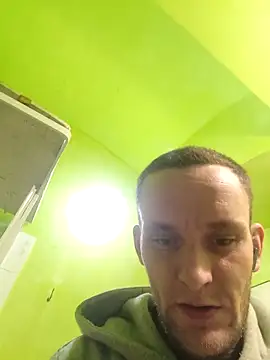 Snapshot of Honnzik11 chatting on 03.12.26 Honnzik11 online show from 03.12.26