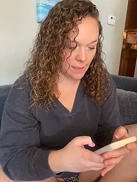 Snapshot of AuroraSummers chatting on 02.09.26 AuroraSummers online show from 02.09.26