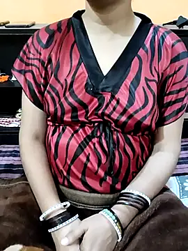 Snapshot of Diya_143 chatting on 02.23.25 Diya 143 online show from 02.23.25