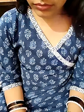 Snapshot of Diya_143 chatting on 03.01.25 Diya 143 online show from 03.01.25