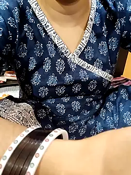 Snapshot of Diya_143 chatting on 03.02.25 Diya 143 online show from 03.02.25