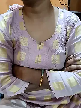 Snapshot of Diya_143 chatting on 03.14.25 Diya 143 online show from 03.14.25
