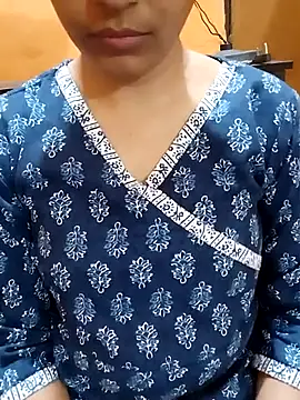 Snapshot of Diya_143 chatting on 03.15.25 Diya 143 online show from 03.15.25
