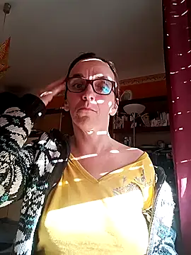 Dettybitch40 online show from 10.08.25