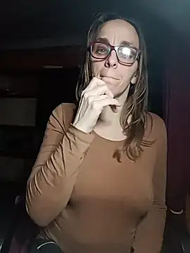 Dettybitch40 online show from 11.29.25