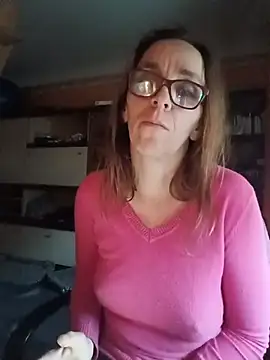 Dettybitch40 online show from 12.02.25