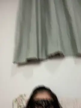 Snapshot of Emmabee123 chatting on 02.04.26 Emmabee123 online show from 02.04.26