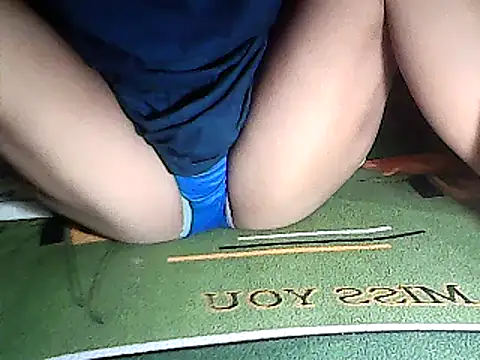 Snapshot of supertightkitty chatting on 12.27.24 supertightkitty online show from 12.27.24