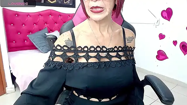 Snapshot of isabelasex1 chatting on 02.20.25 isabelasex1 online show from 02.20.25