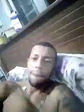 Snapshot of vitaoTUP chatting on 11.08.25 vitaoTUP online show from 11.08.25