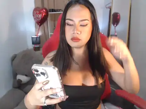 FrancineGarcia online show from 04.15.26