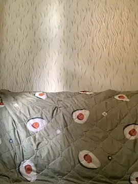 EveLibston online show from 02.20.25