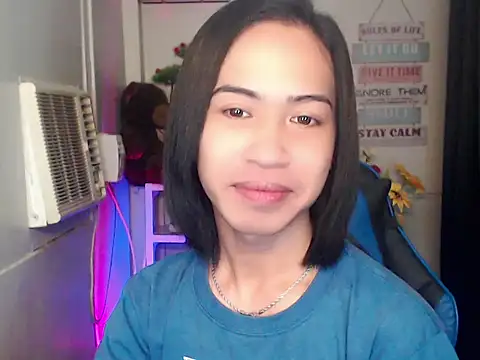 Snapshot of Lemonadexxx chatting on 11.23.25 Lemonadexxx online show from 11.23.25