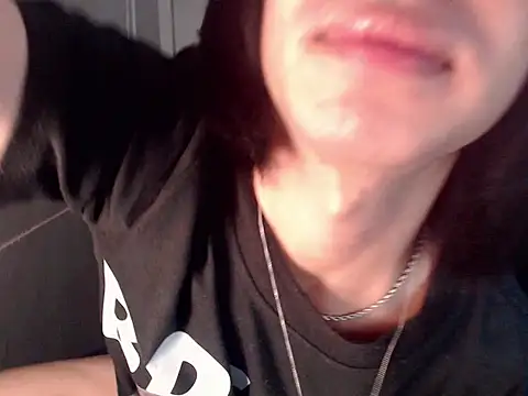 Snapshot of Lemonadexxx chatting on 11.25.25 Lemonadexxx online show from 11.25.25