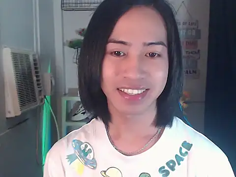 Snapshot of Lemonadexxx chatting on 11.28.25 Lemonadexxx online show from 11.28.25