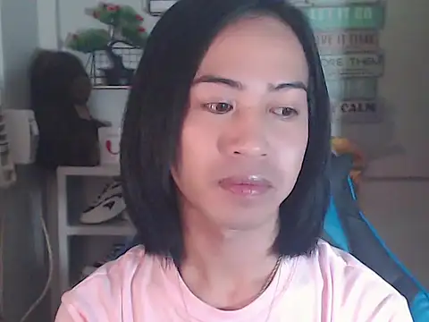 Snapshot of Lemonadexxx chatting on 12.01.25 Lemonadexxx online show from 12.01.25